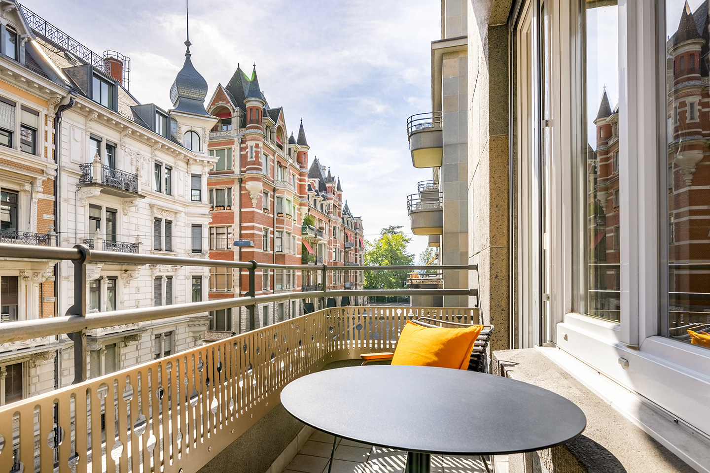 Zürich Hotelzimmer mit Balkon